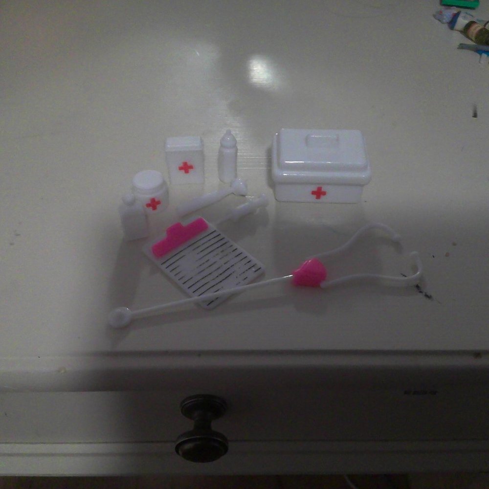 Toy miniture Doctor Medical Kit set